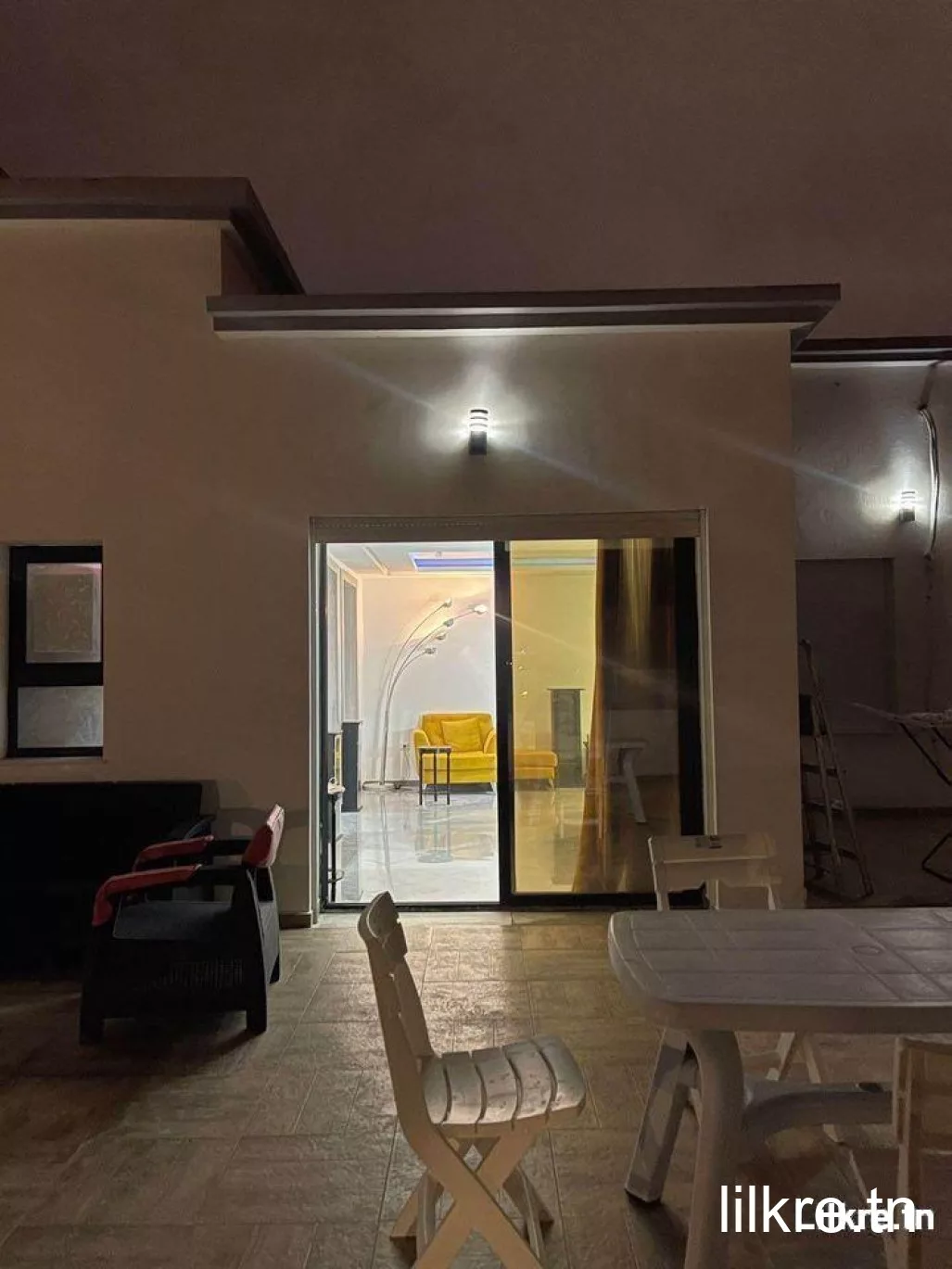 A louer un Studio S+0 à Borj Louzir Cité el Mansoura 2 Ariana 