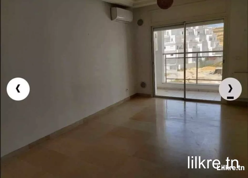 A louer Appartement S+1 haut standing à Ennasr