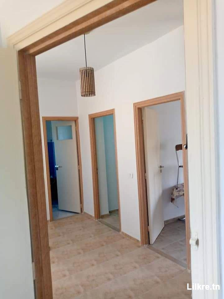 A louer un Appartement S+2 Richement Meublé à Sfax vue de mer 