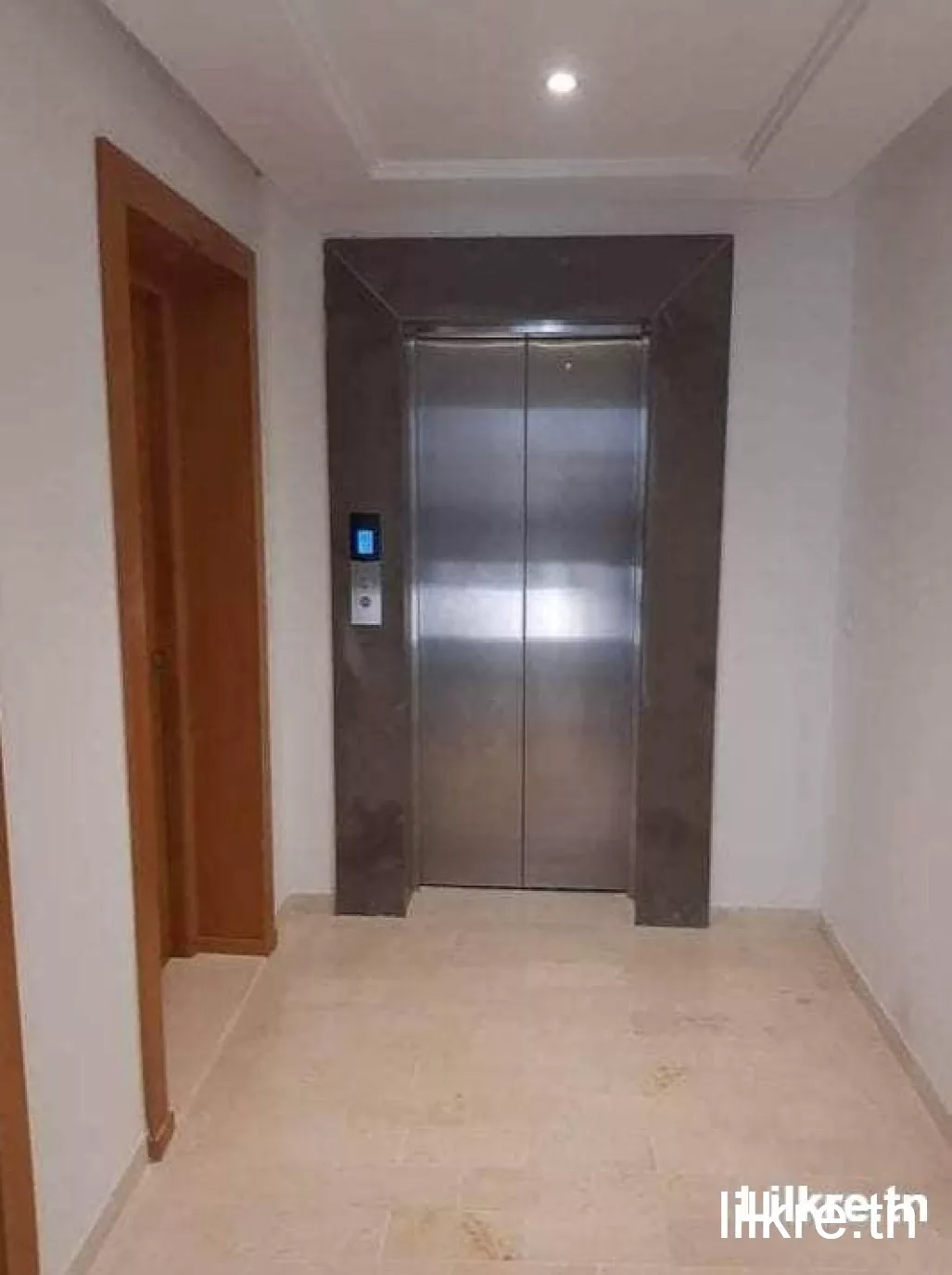 A louer un Appartement S+1 Haut standing neuf situé à Ariana essoghra