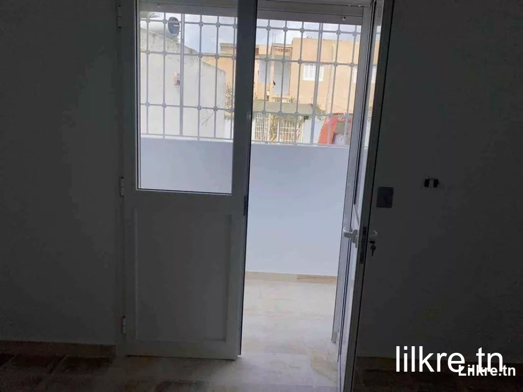 A louer un Appartement S+2 à Ariana