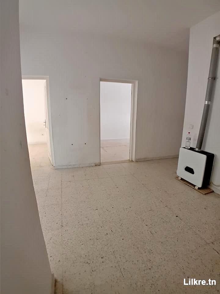 A louer une maison  à bab Elfla