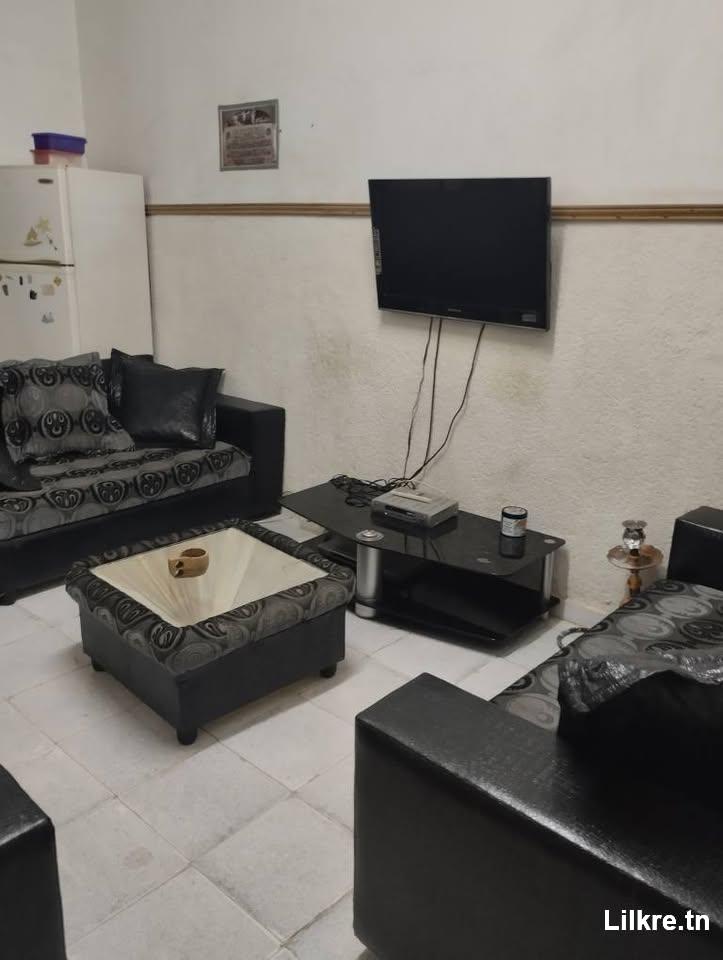 A louer un Studio  S+1 Meublé  à denden .