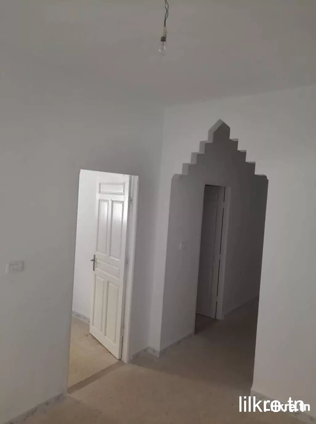 A louer un étage S+1  Soukra 
