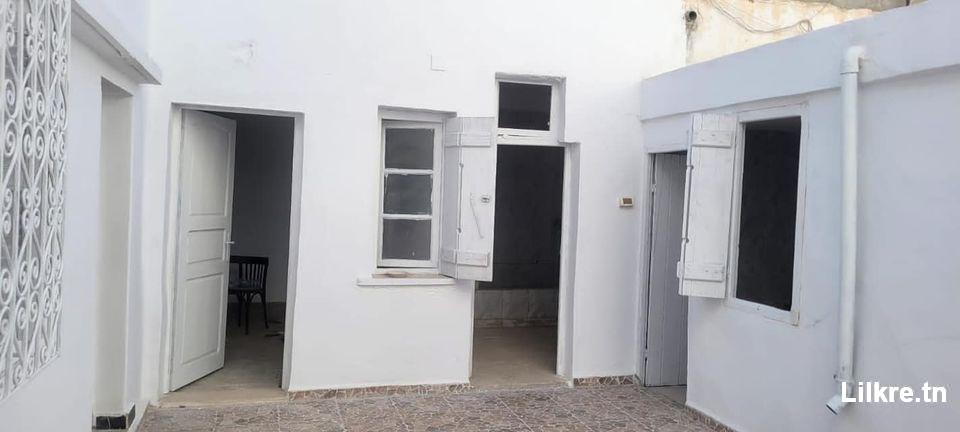 A louer une maison a Kabaria