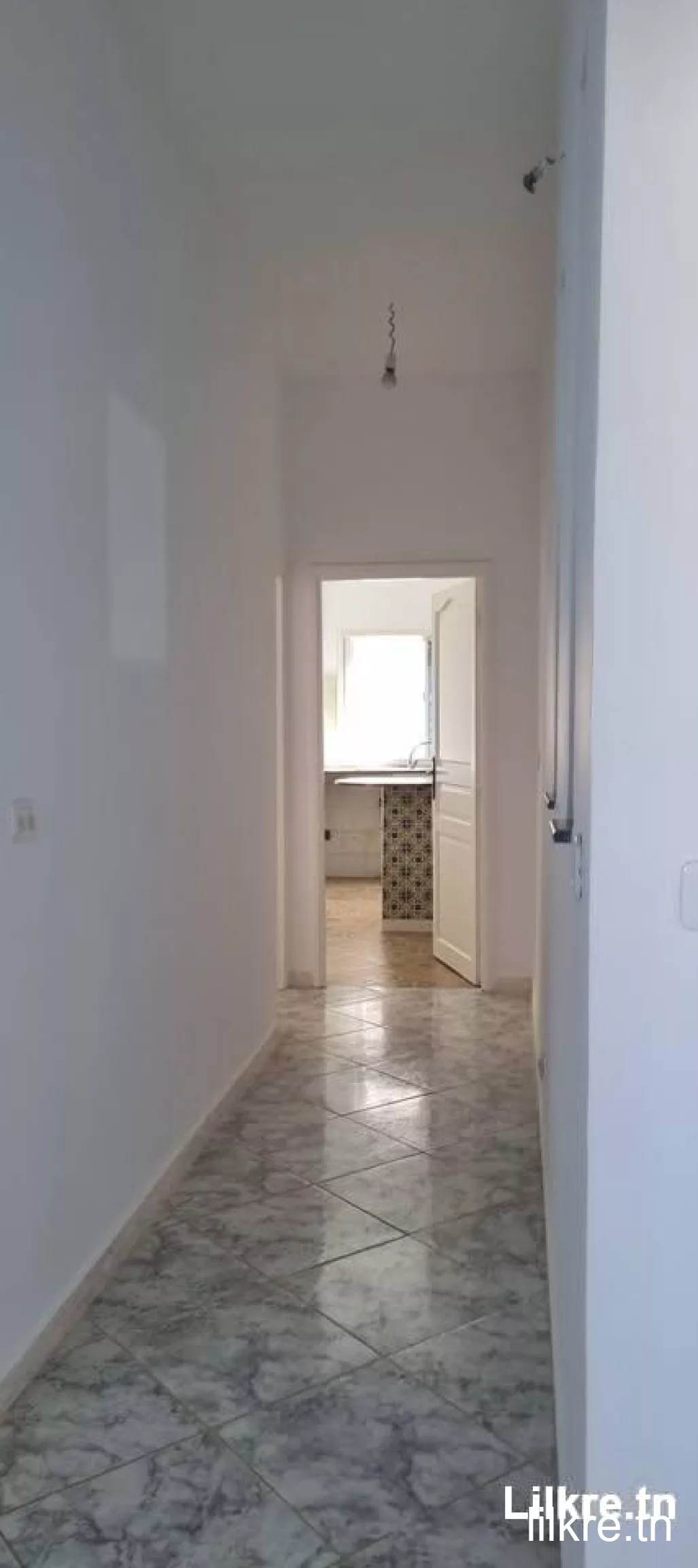 A louer un appartement S+3  à cite errafaha 