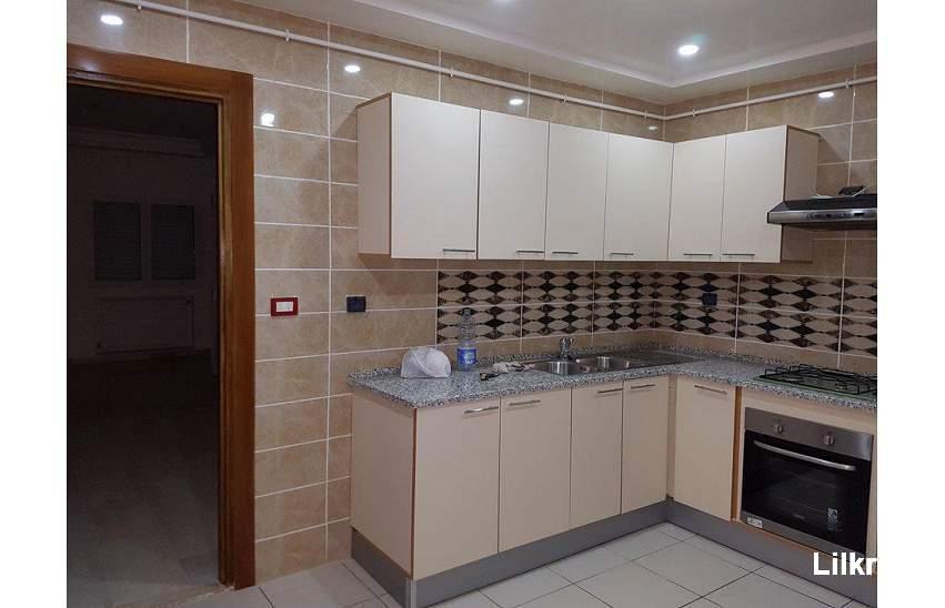 A  louer Appartement A l'Agba