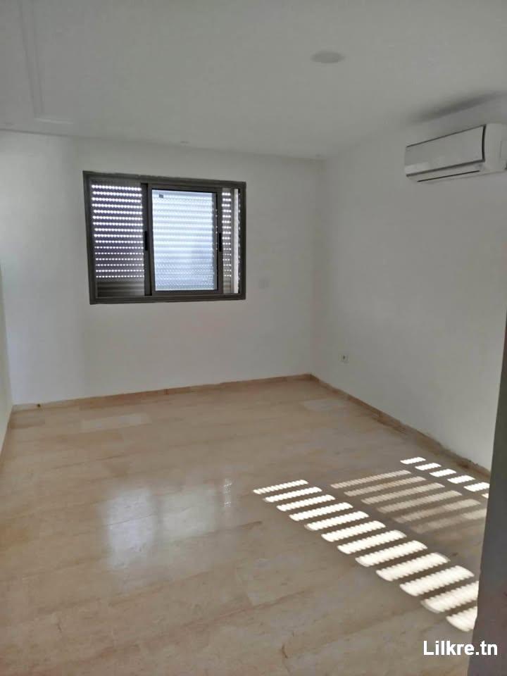 A louer un Appartement à L'aouina 