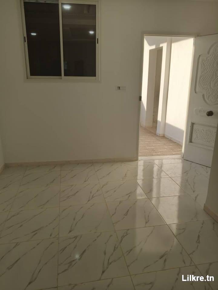 A louer un appartement à Rades