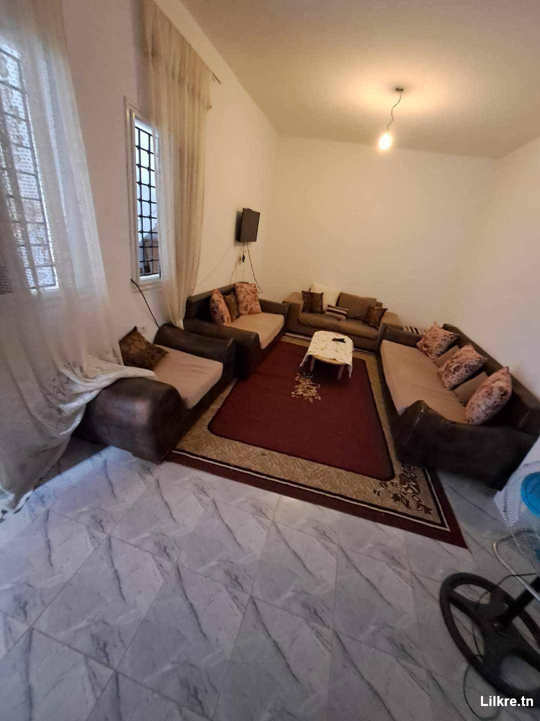 A louer une chambre à route soukra 