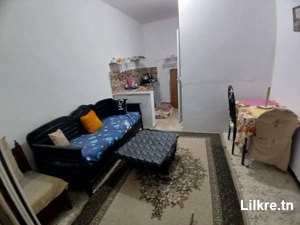 A louer un studio à Hay zouhour
