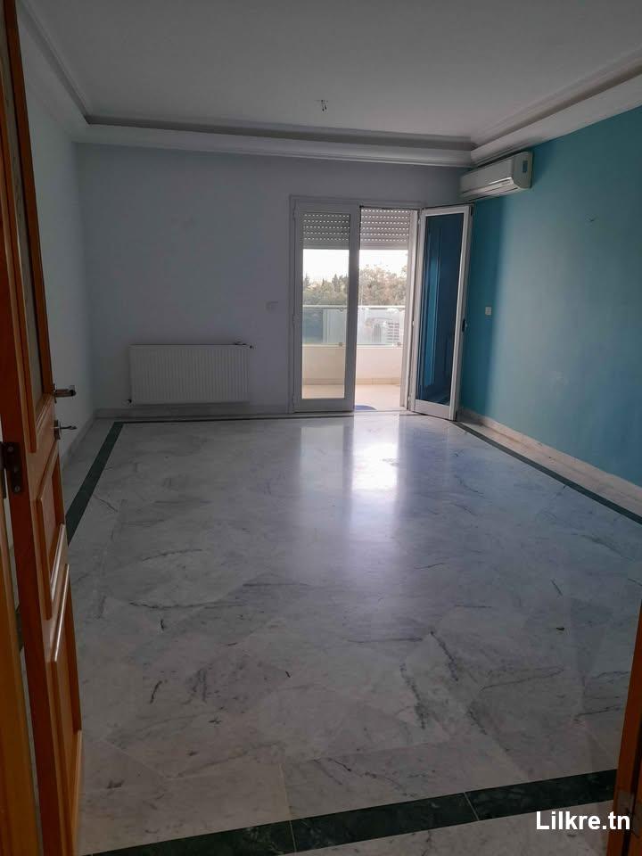 A louer un appartement à La soukra