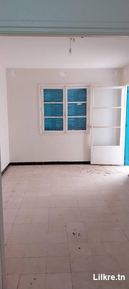 A louer un appartement à Radés