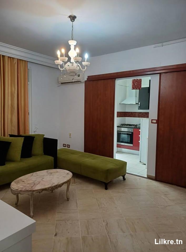 A louer un appartement à Cité Enasr 