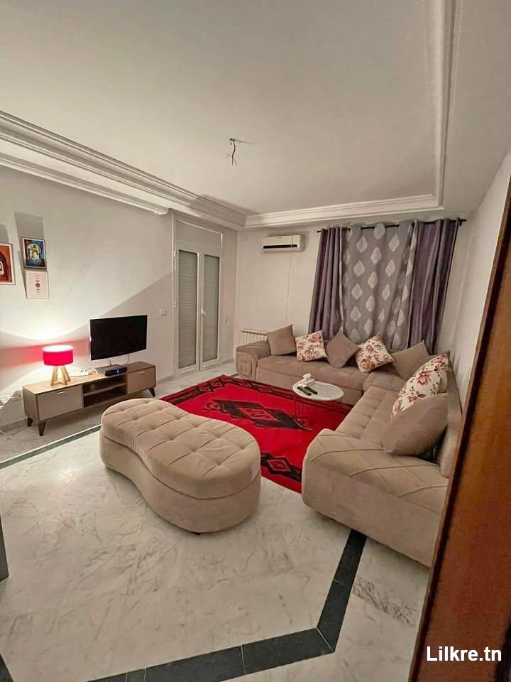 A louer un Appartement à el wahat l'aouina