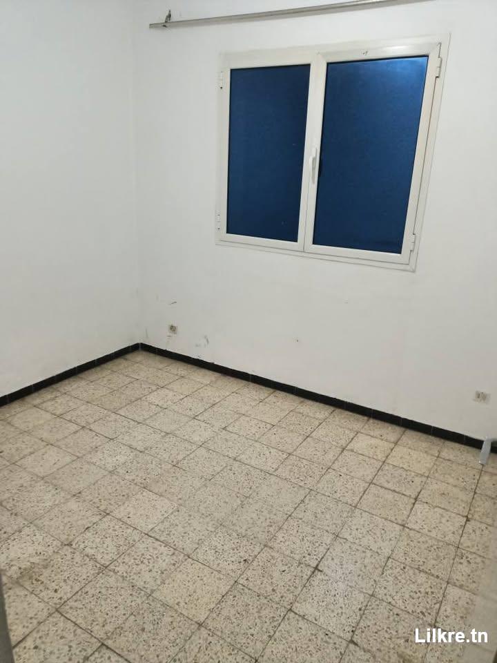 A louer un appartement à Wardia 