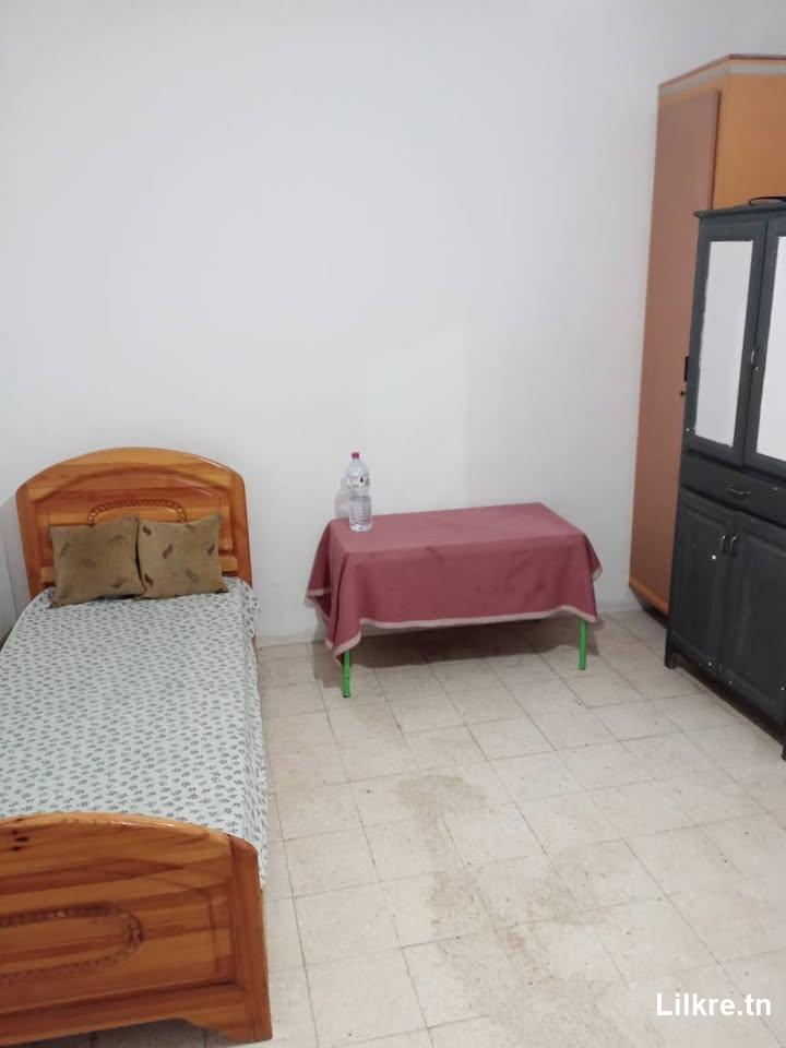une chambre meublé a khaznadar