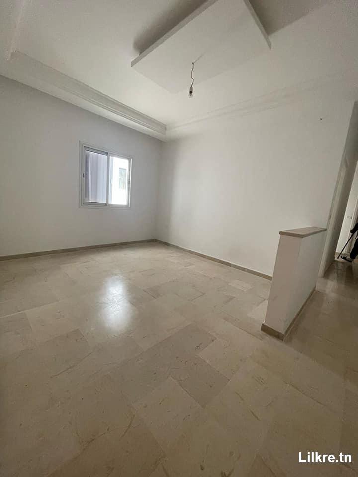 A louer un Appartement s+1