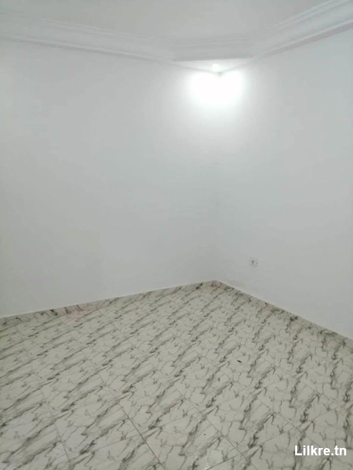 étage de villa  a louer s+2