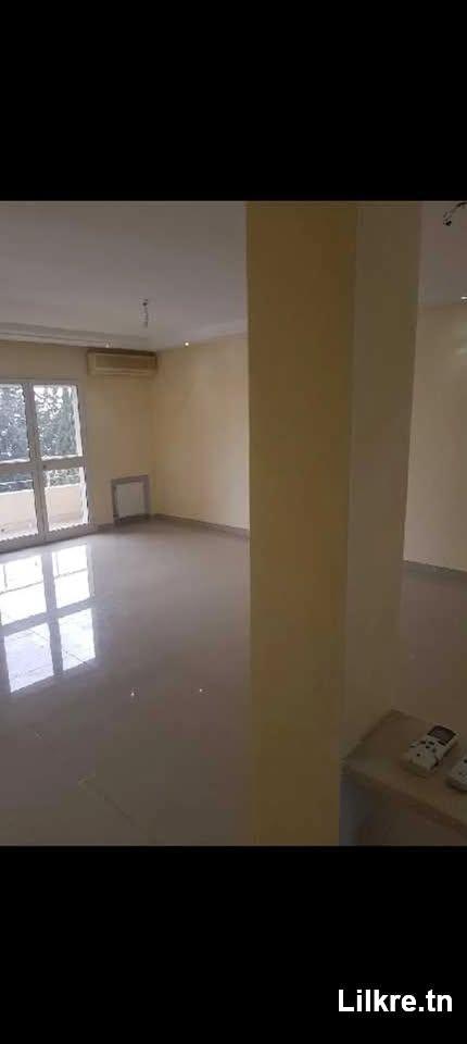 etage de villa a louer s+3 omrane supérieur 
