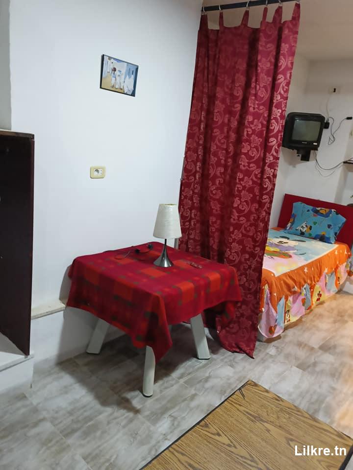À louer Studios s+0 bien meublé raoued