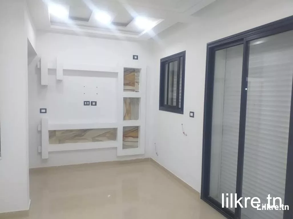 A louer appartement neuf a borj baccouch ariana