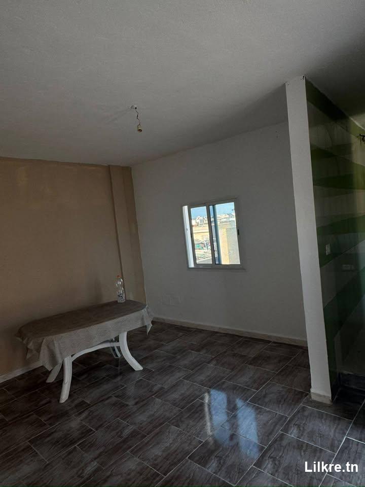 à louer maison à mourouj 5