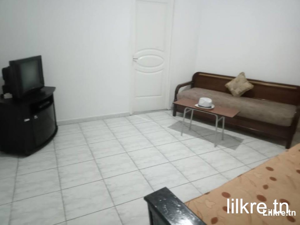 à louer Studio meublé à kélibia