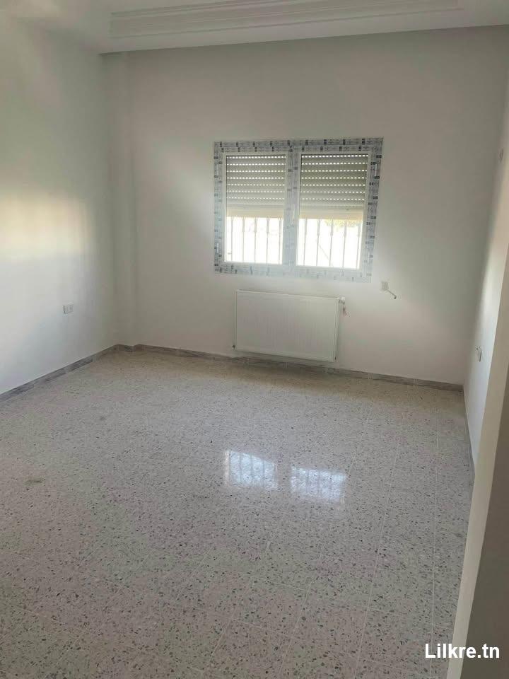 À louer un Appartement S2 à Cité El Mansoura, Borj Louzir