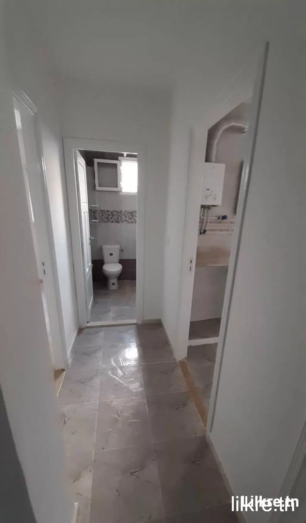 A louer maison au RDC à Manouba
