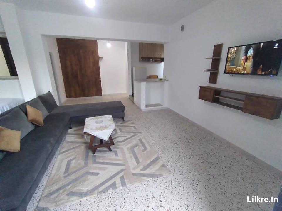 À louer un Maison à Béni Mtir 
