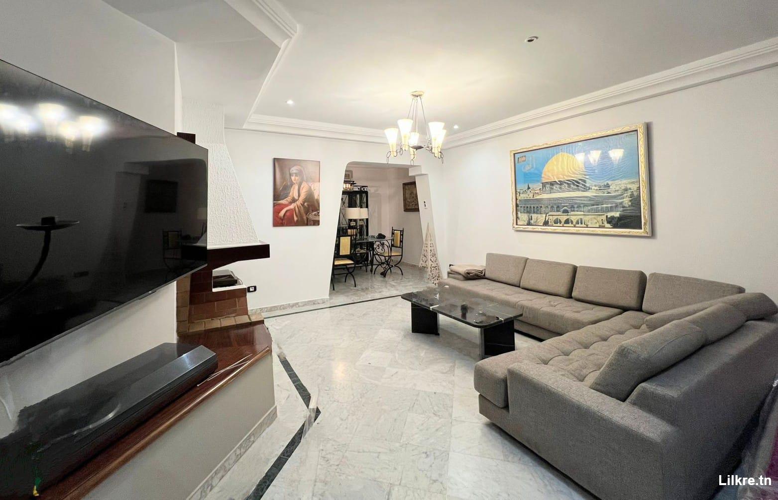 À louer – Belle villa S+4 avec piscine à La Marsa