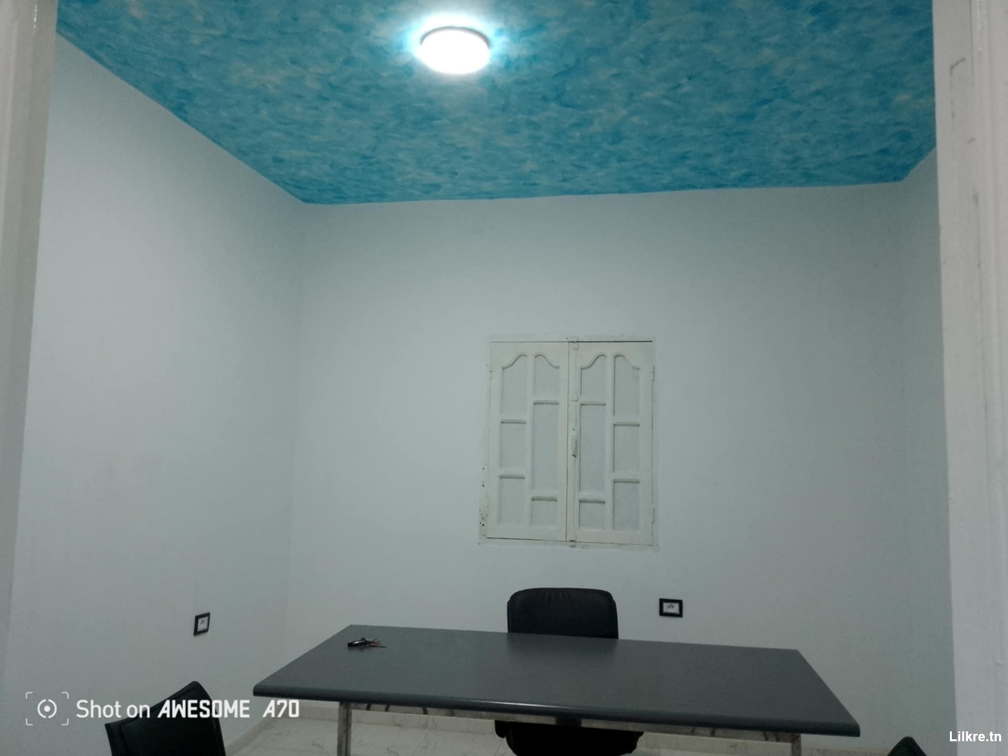 À louer un bureau S+1 à Oued Ghiriana 