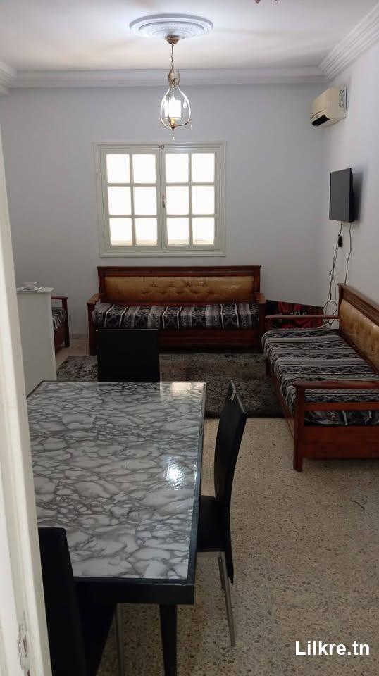  A louer un appartement meublé s+2 a ariana 