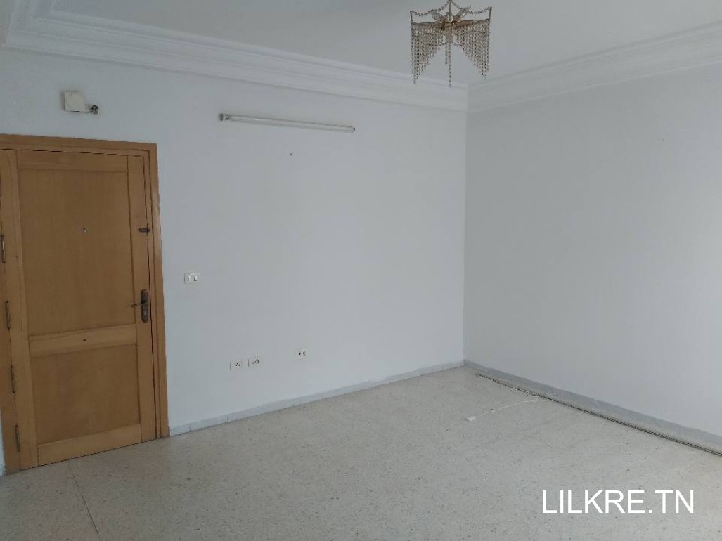 A louer un appartement s+2 a route taniour km 7