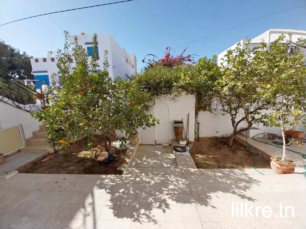 A louer  un rez de chaussée a mnaret hammamet 