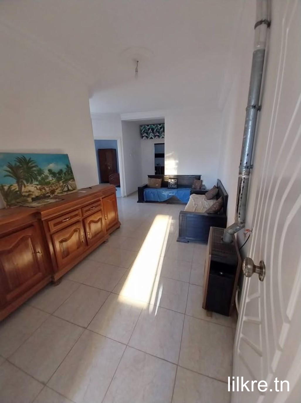 A louer un appartement semi meublée a bardo 