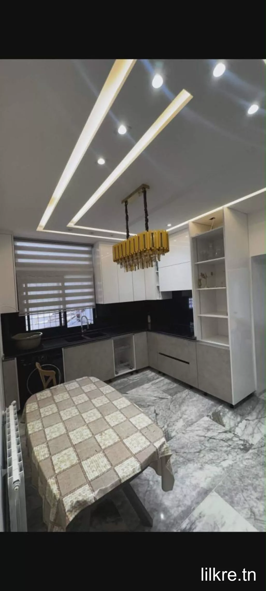 A louer  un joli appartement  a route soukra 