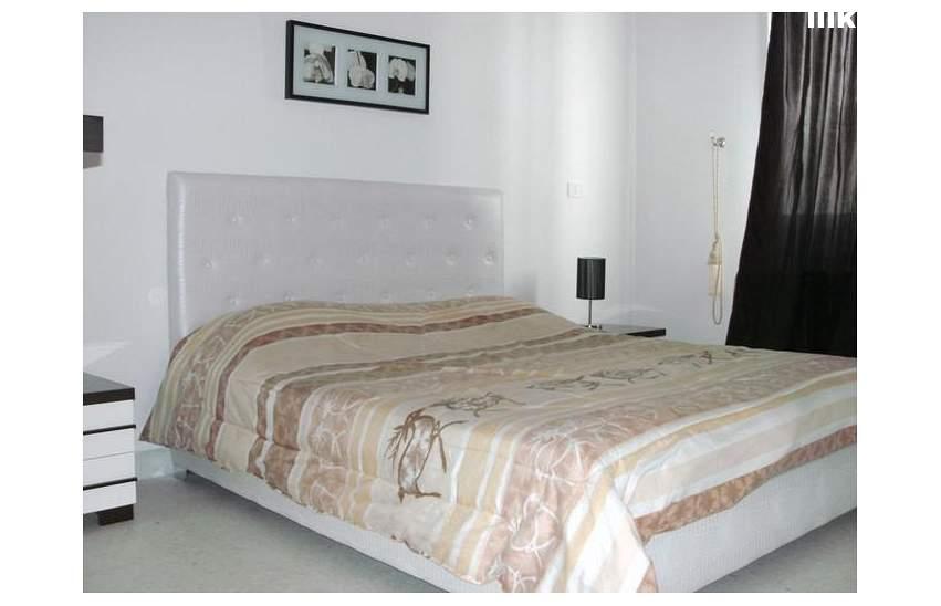 A louer un très joli Appartement S+1 à cité les palmeraies  Ain Zaghouan de très haut standing 