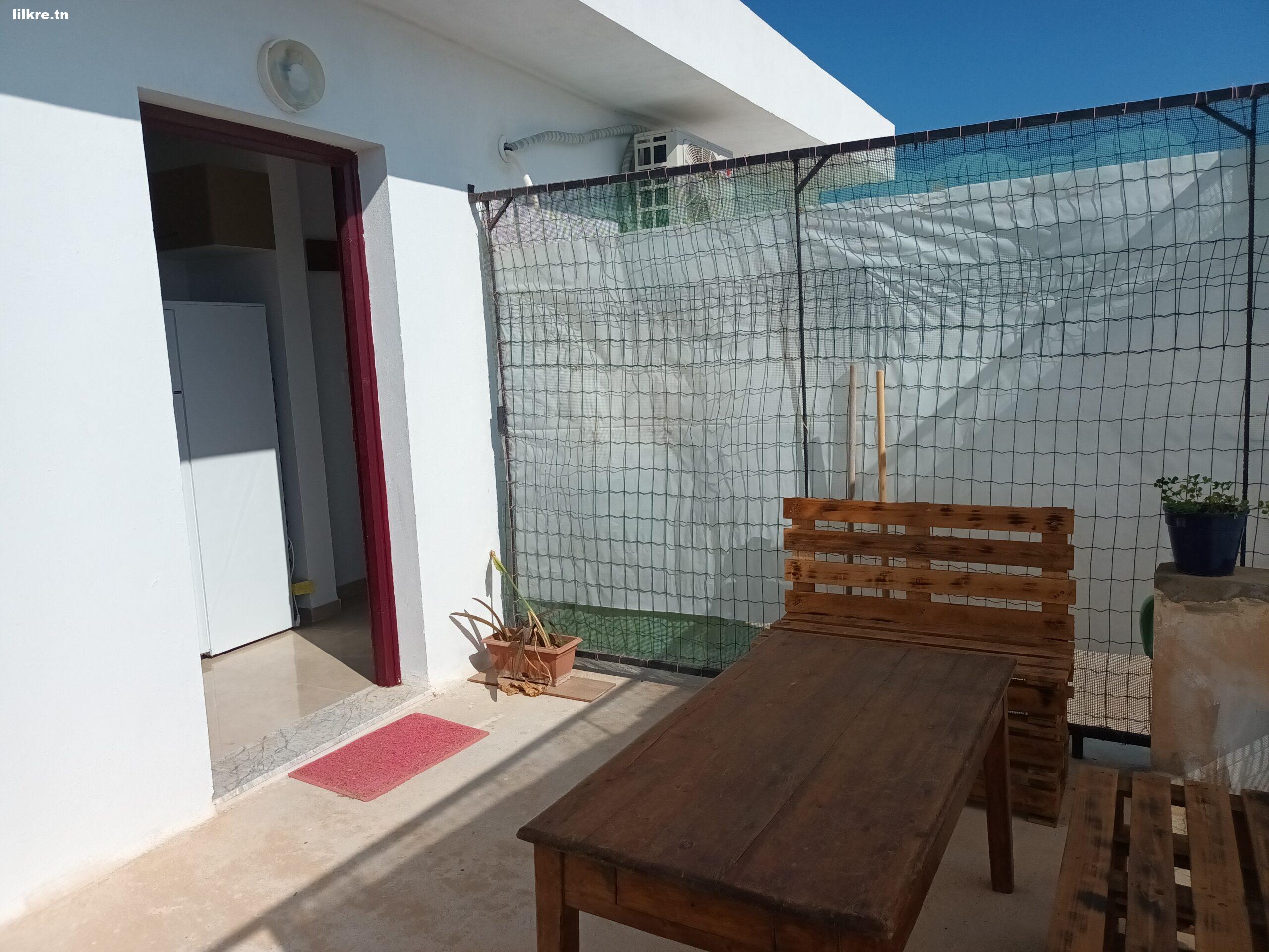studio meublé coté mer Bizerte