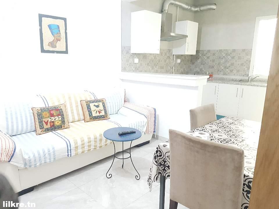 A louer un Joli  Appartement S+1 Richement Meublé à cité el Wahat