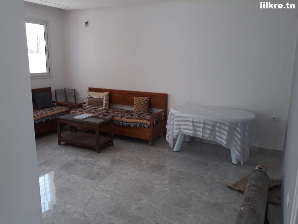 A louer une Maison S+2 Richement Meublé à El Manar 1