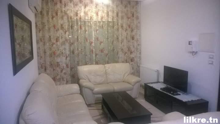 A louer un Appartement S+1 Richement Meublé à Ennasr