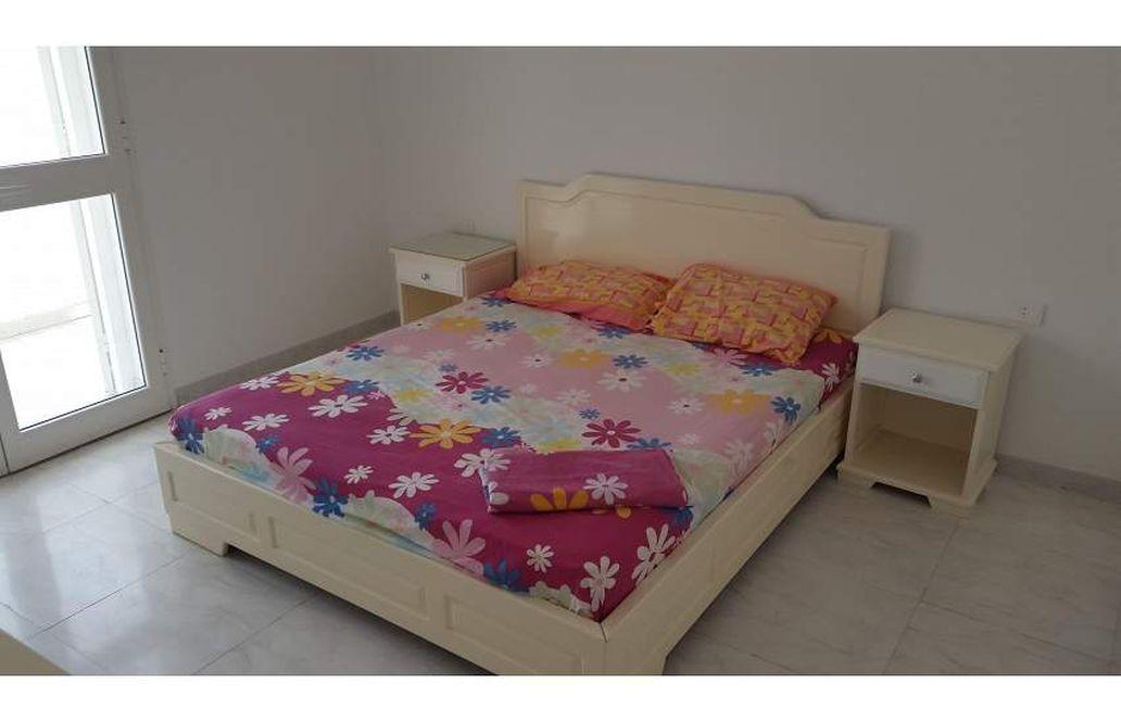  A louer un Appartement S+3 Richement Meublé à Hammam Ghezèze