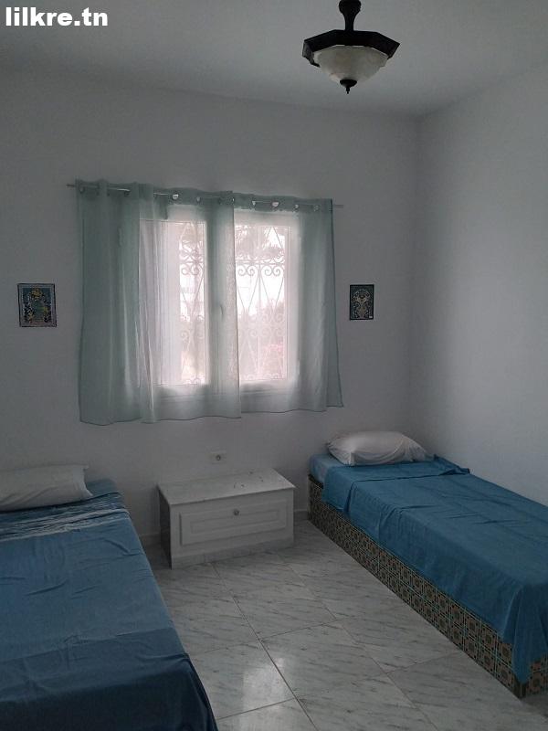  A louer un étage de villa S+3 Richement Meublé à Hammamet