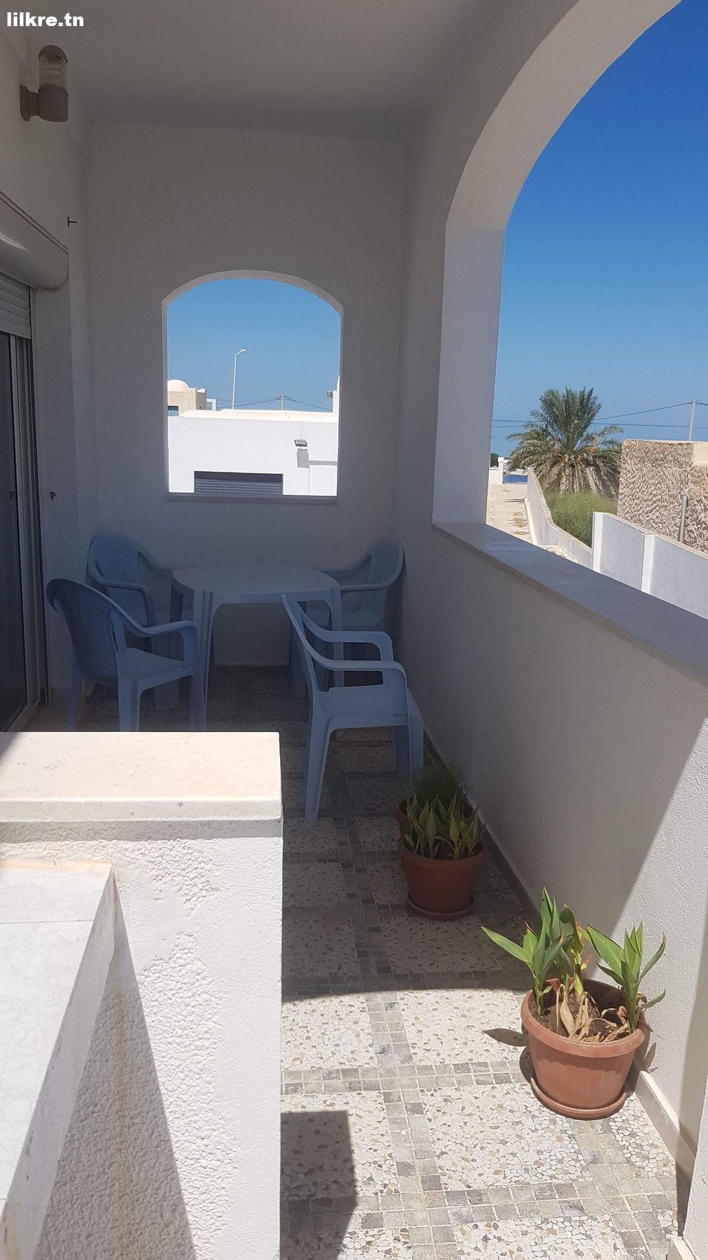 Joli appartement sur la corniche de Djerba Houmet Souk