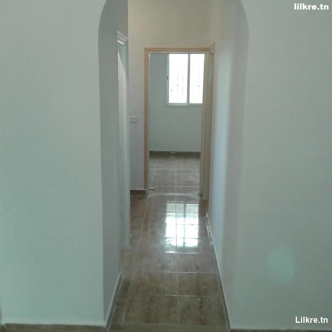 A louer un Studio S+2 à Agba