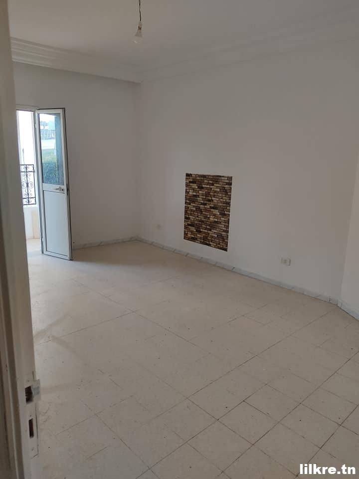 A louer un Appartement S+2 à Ain Zaghouen