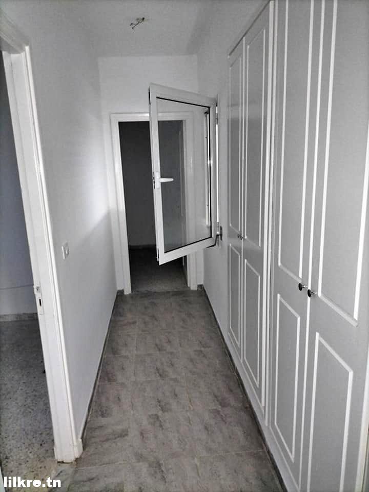 A louer un Appartement S+3 situé à Kabbaria