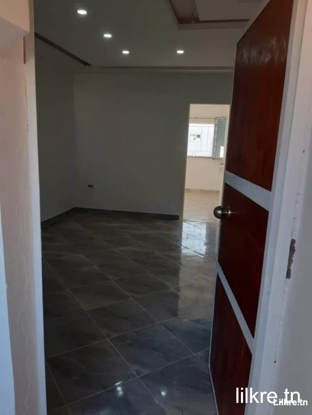 A louer un appartement à Denden
